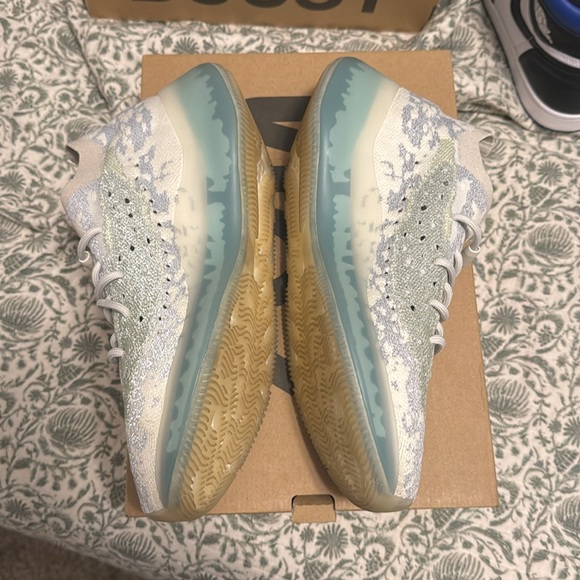 Yeezy 380 Blue Alien Size 12 Used 9.5/10 condition, worn once - Picture 6 of 12